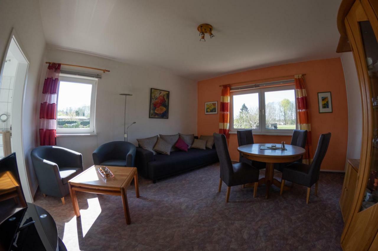 Ferienwohnung Sonnenblume Himmelpfort Pian 외부 사진